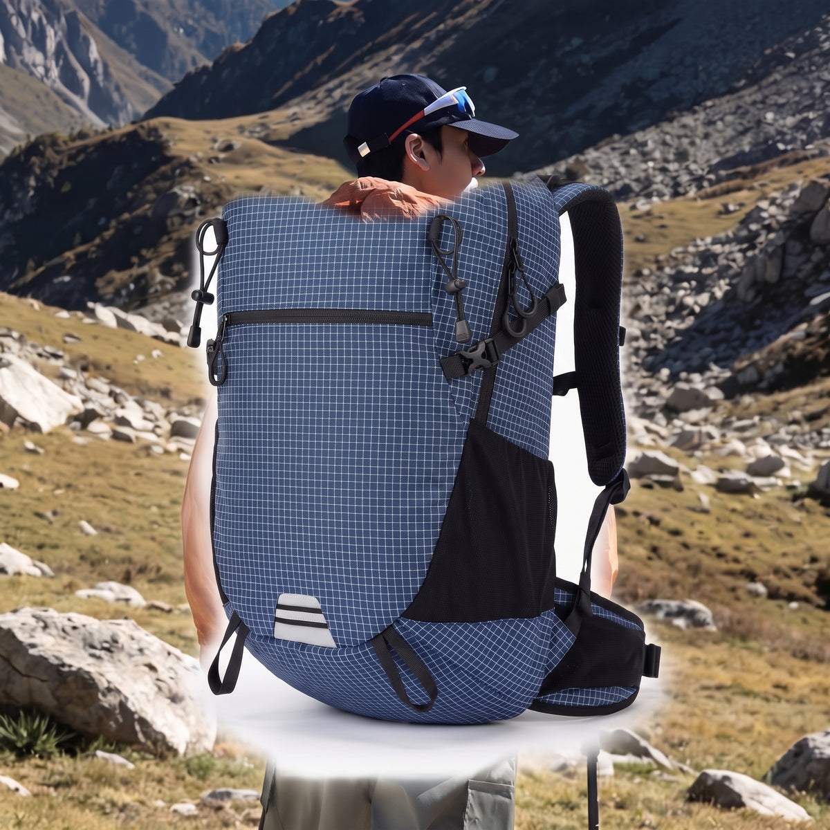 Lightweight Hiking Backpack with Supportive Small and Pattern - Orange