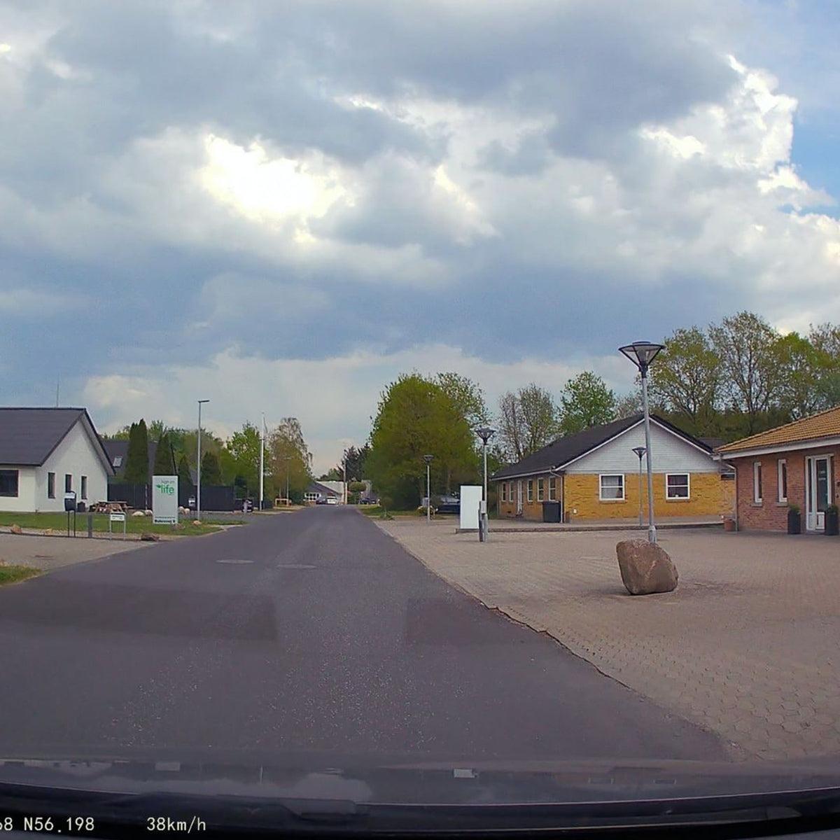 Dash Cam For Car With 4K Recording And Built-In Lcd Screen For Driving Footage Playback - Image 6