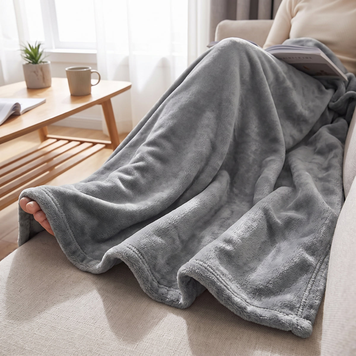 Fleece Throw Blanket Plush Soft Faux Fur - Image 6