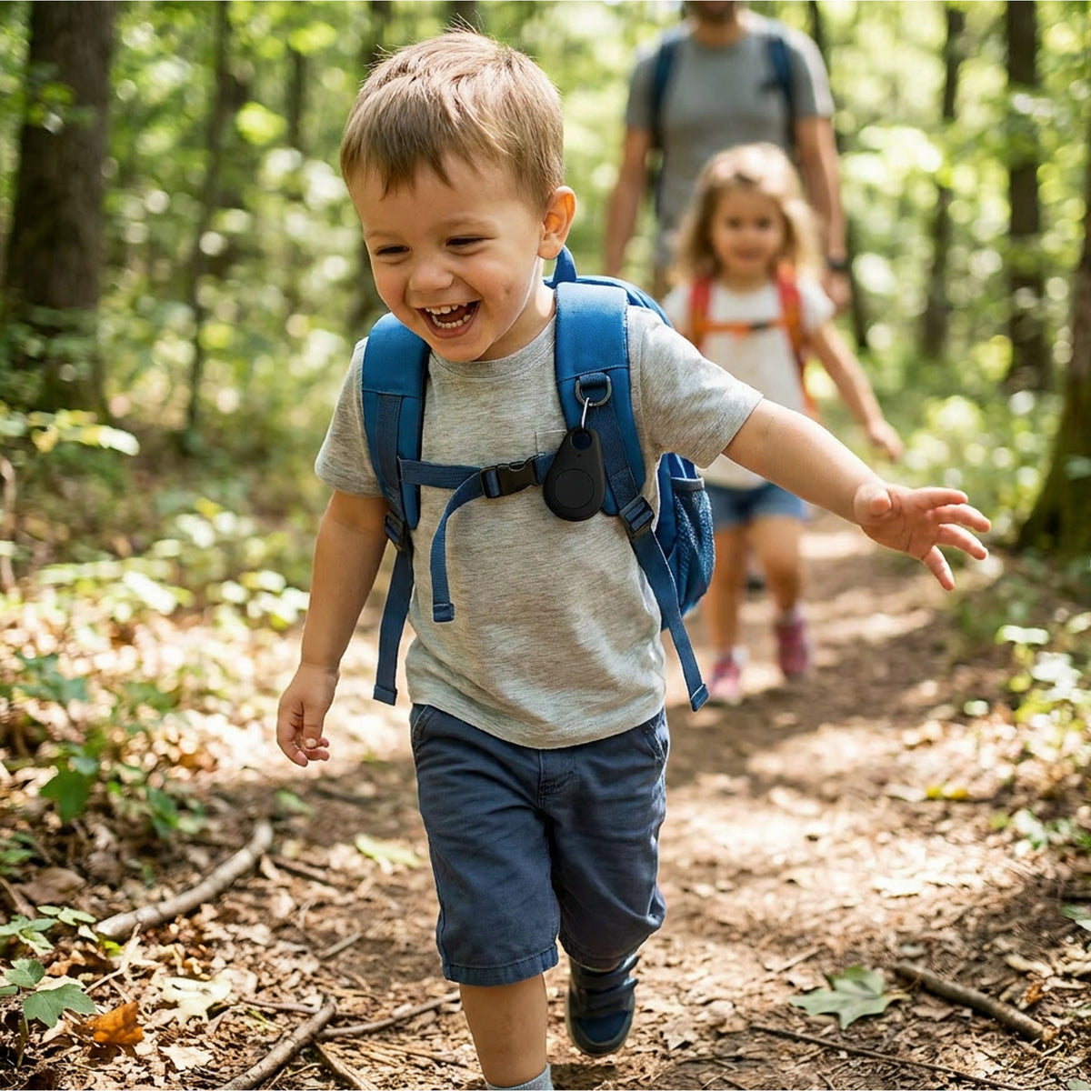 GPS Tracker For Kids With Real-Time Location Sos Button And IP67 Waterproof Design - Image 9