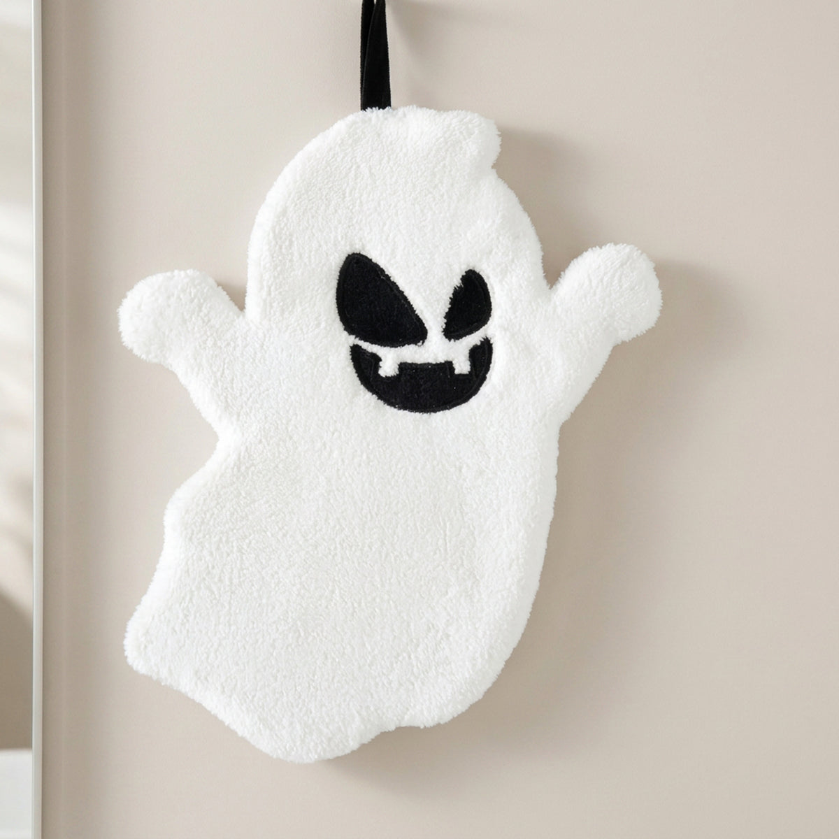 Halloween Hand Towel Ghost Shaped Decorative For Kitchen Bathroom With Hanging Loop Decor - Image 3