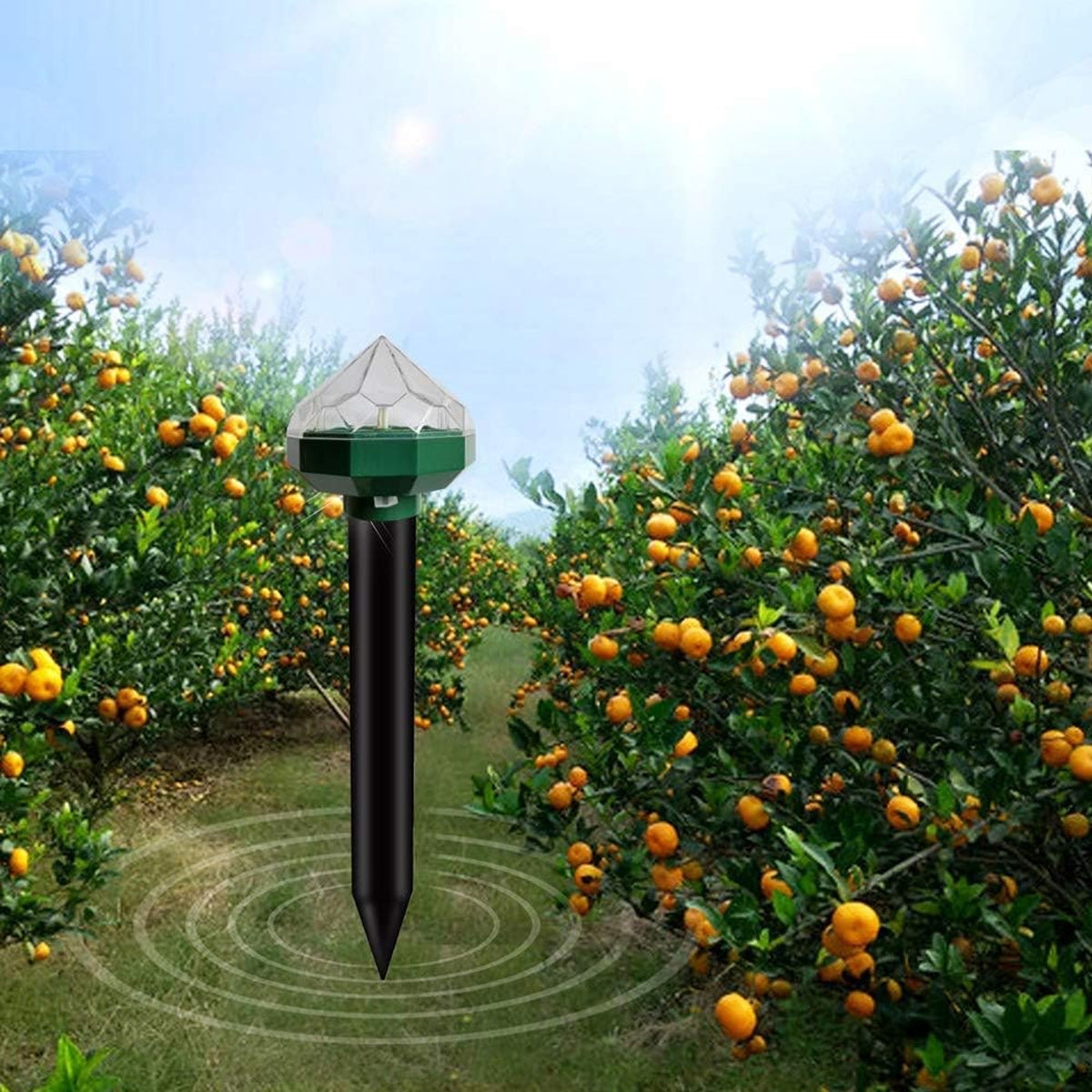 Solar Animal Repeller Ultrasonic Pest Deterrent Green Black Plastic Ground Stake - Image 3
